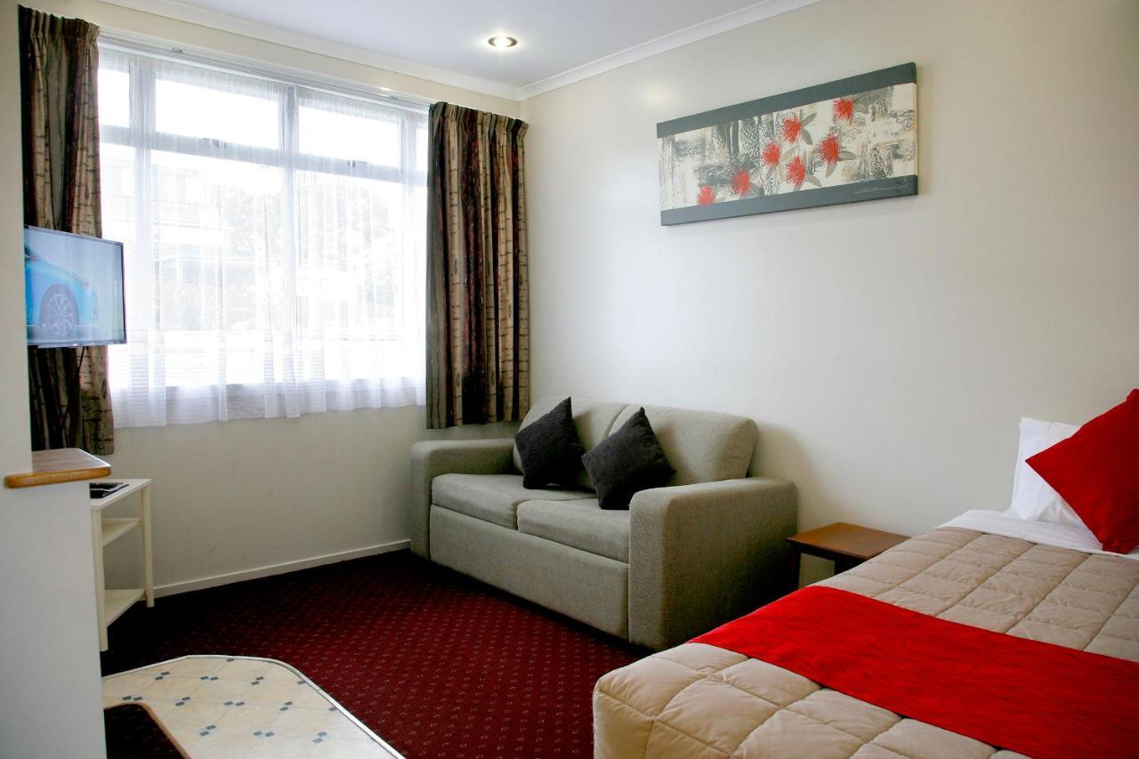 Pukekohe Touchwood Motor Lodge מראה חיצוני תמונה